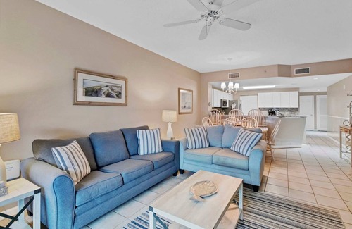 Fort Morgan Apartamento | Spacious 3BR Resort Condo Steps From Gulf Beach