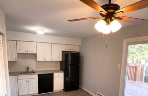 Pottsgrove Casa | Spacious 3BR Townhome Near King of Prussia
