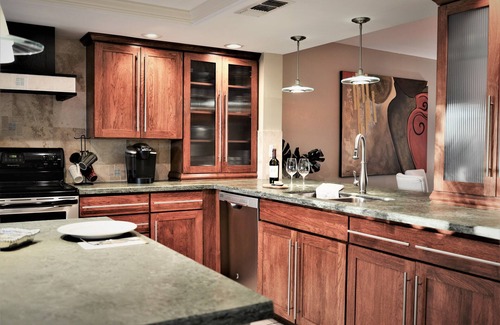 Glenvar Heights Casa | Amplia casa adosada de 3 dormitorios en una comunidad cerrada y tranquila con piscina, jacuzzi