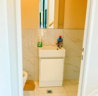 Auckland Apartamento | Spacious 3BR Townhouse Near Auckland City Centre - Stylish and Refreshing Stay