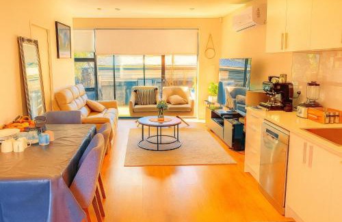 Auckland Apartamento | Spacious 3BR Townhouse Near Auckland City Centre - Stylish and Refreshing Stay
