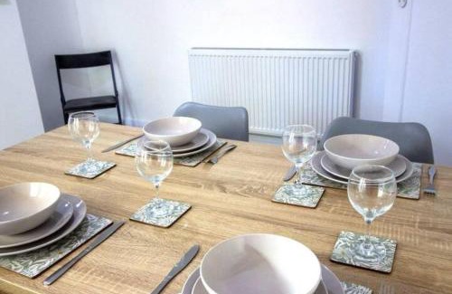 Grantham Casa | Spacious 3BR, Work Travel Base, Family-Friendly