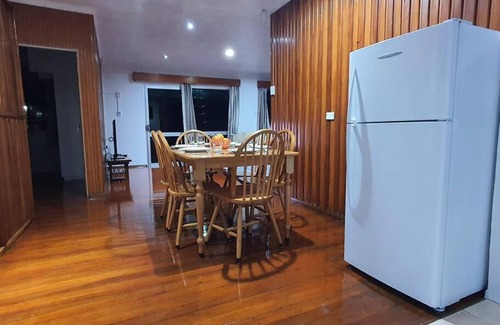 Suva Apartamento | Spacious 4-bdrm fully self-contained WIFI, Parking