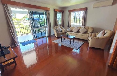 Suva Apartamento | Spacious 4-bdrm fully self-contained WIFI, Parking