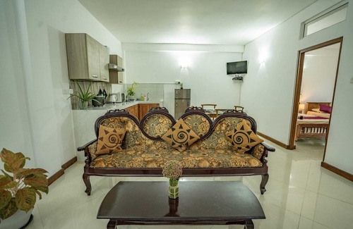 Katugastota Apartamento | Spacious 4-bed Apartment in Katugastota