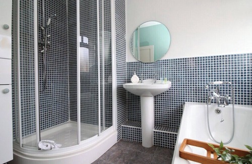 Penylan Casa | Melrose by Tŷ SA - 4 bedroom house in Cardiff