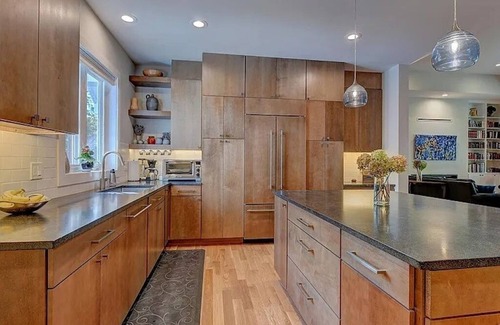 Great Barrington Casa | Spacious 4-bedroom house with pool access in Great Barrington