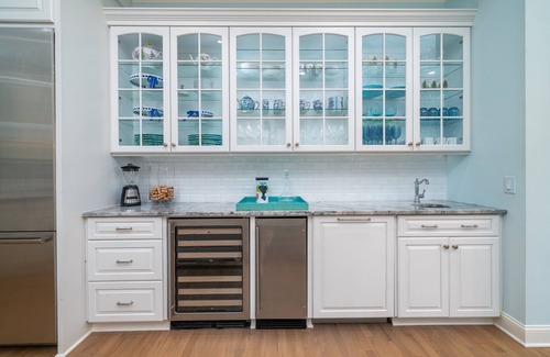 Seabrook Island Casa | Spacious 5-bed home in Seabrook Island, perfect for families and golf enthusiasts Amenity Cards