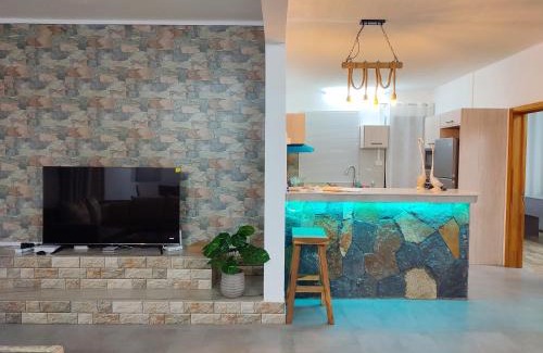 Grand-Baie Villa | Spacious 4 Bed Villa with BBQ, Pool & Parking Grand Baie