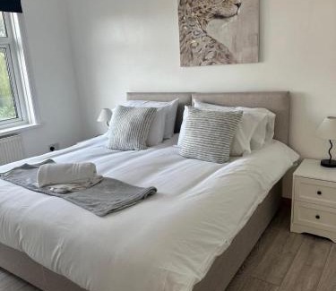Southampton Casa | Spacious 4 Bed with Free Parking