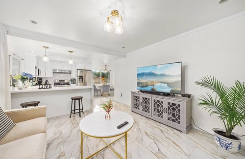 Rowland Heights Casa | Spacious 4-bedroom house with huge backyard