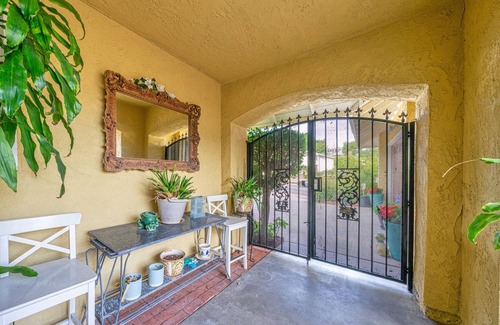 Rowland Heights Casa | Spacious 4-bedroom house with huge backyard