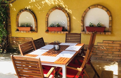 Hajduszoboszlo Casa | Spacious 4-bedroom house with AC and WiFi in superb Hajdúszoboszló