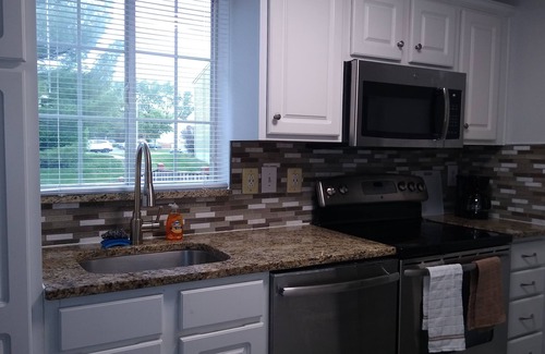 Cloverly Casa | Entire Townhouse with 4 bed and 2 bath.