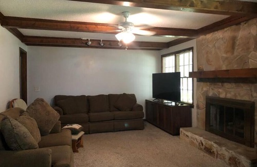 Seven Oaks Casa | Spacious 4 bedroom, 2 1/2 car garage. St. Andrews