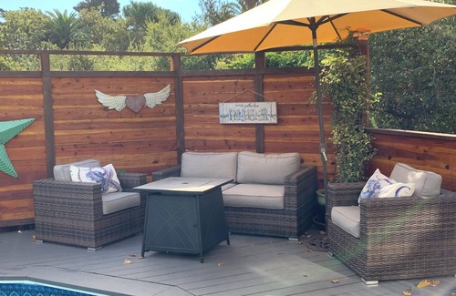 Petaluma Casa | Spacious 4-bedroom 3 bath home in charming Petaluma with pool and hot tub