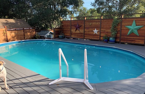 Petaluma Casa | Spacious 4-bedroom 3 bath home in charming Petaluma with pool and hot tub