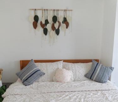 Catonsville Casa | Spacious 4-Bedroom Family Home Sleeps 10 Peaceful Baltimore Suburb
