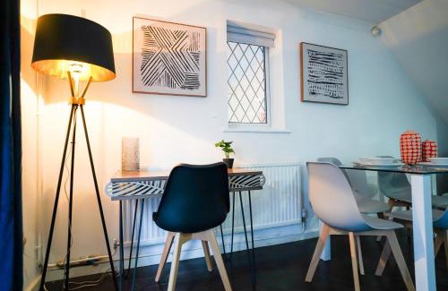 Tea Green Apartamento | Spacious, 4 Bedroom, Free Parking & Garden