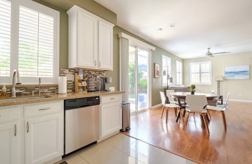 Natomas Creek Casa | Spacious 4-bedroom house in Sacramento Near Downtown and Airport