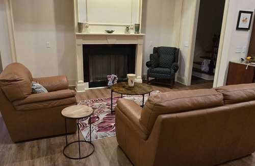 Snellville Casa | Spacious 4-bedroom house in charming Snellville with WiFi, AC