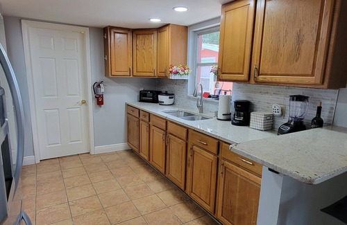Florida Ridge Casa | Spacious 4-bedroom house in tranquil Vero Beach with AC, WiFi