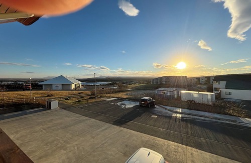 Kopavogur Casa | Spacious 4-bedroom house in Kopavogur with WiFi.