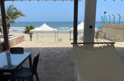 Punta Sal Casa | Spacious 4-bedroom house with WiFi, AC in welcoming Punta Sal