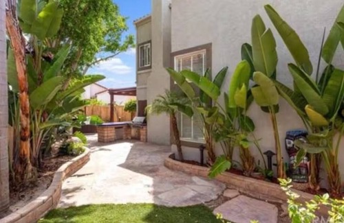 Ivey Ranch - Rancho Del Oro Casa | Spacious 4-bedroom house with hot tub and spa-like backyard. Home away from home