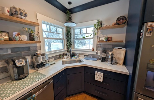 Schnitzelburg Casa | Spacious 4-bedroom new construction Derby Oasis on historic Eastern Parkway
