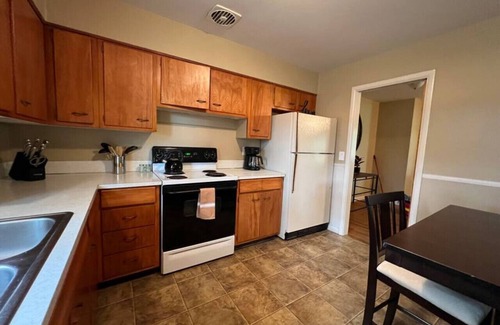 Billings Casa | Spacious 4 bedroom residential at Burlington Park