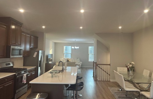 Cary Casa | Spacious 4-bedroom townhome in charming Cary with WiFi