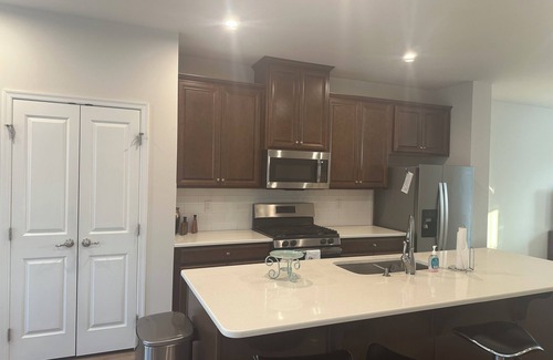 Cary Casa | Spacious 4-bedroom townhome in charming Cary with WiFi