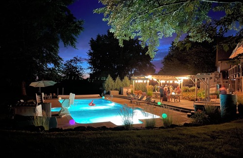 Walla Walla Casa | Spacious 4-bedroom house in lovely Walla Walla with pool and fitness room