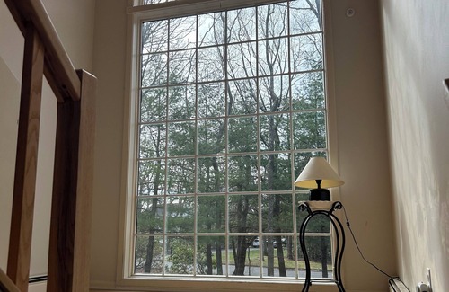 Ridge Casa | Spacious 4 BR house with swimming pool, AC, WiFi in wonderful Wading River