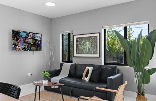 Allapattah Apartamento | Spacious 4-BR House W Free Parking