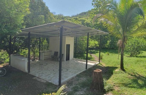 Veintisiete de Abril Casa | Spacious 4-bedroom house with Pool AC & WiFi in delightful Veintisiete de Abril
