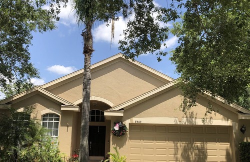 New Tampa Casa | Spacious 4B2B House in New Tampa - minutes to i-75 and i-275
