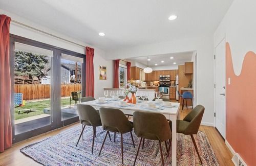 Scenic Heights Casa | Spacious 4BD - Backyard BBQ, Fire Pit & Mini Golf