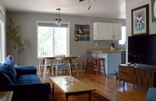 Franklin to the Fort Casa | Spacious 4bed, super close to UM & Downtown