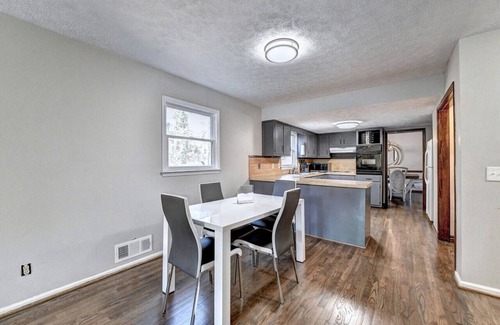 Cumming Casa | Spacious 4bedroom Home with private Acre lot
