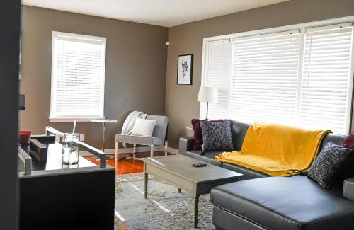 Columbus Casa | Spacious 4BR Family-Friendly Home, 5 Mins to Dining