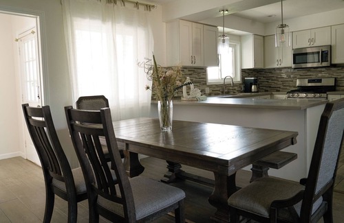 Ontario Casa | Spacious 4BR Home near ONT Airport