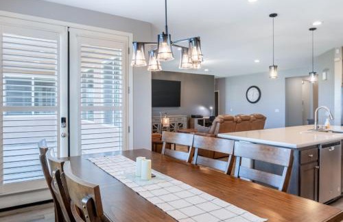Hanford Apartamento | Spacious 4BR Home With BBQ, Near Sequoia & Fresno