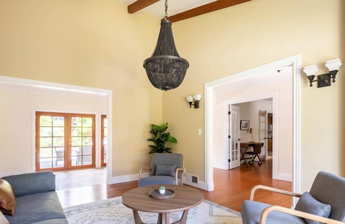 North Los Altos Casa | Spacious 4BR House in Los Altos