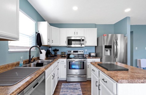 Noblesville Casa | Spacious 4BR Near Grand Park – Game Loft, Office & Family-Friendly Comfort!