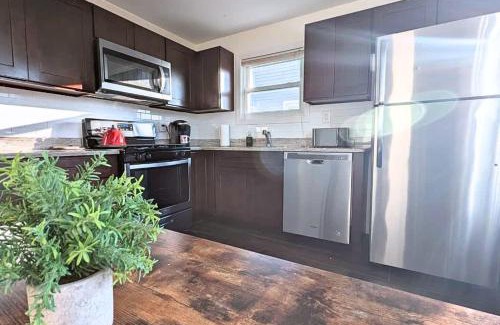 North Ironbound Casa | Spacious 4BR 2BA - 7Min to EWR & 20-40Min to NYC - 2 FREE Parking Spaces