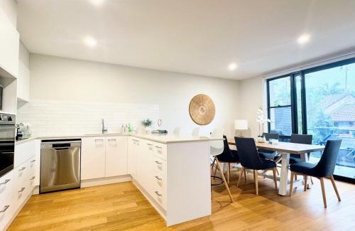 Port Macquarie Casa | Spacious 4BR w/Water Views
