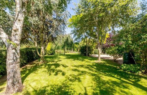 Shrawley Casa | Spacious 5 bed Barn in the Heart of Worcestershire