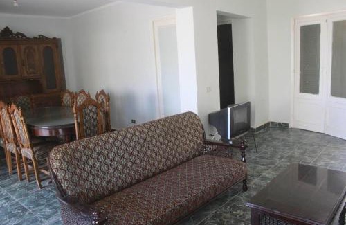 Ad-Dab'ah Casa | Spacious 5-Bed House in Alamein with Large garden